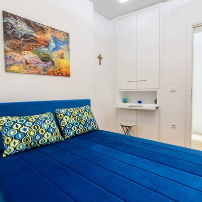 Location d’un appartement meublé et confortable de 3 pièces, 54 m², centre de Belgrade, Serbie